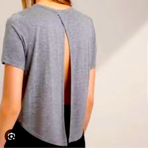 Aritzia Talula Open Back Chiba Tee in Dark Grey/steel blue - Picture 2 of 6
